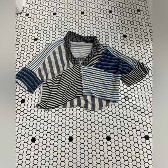 Free People Tops - Free people top size small with flaw